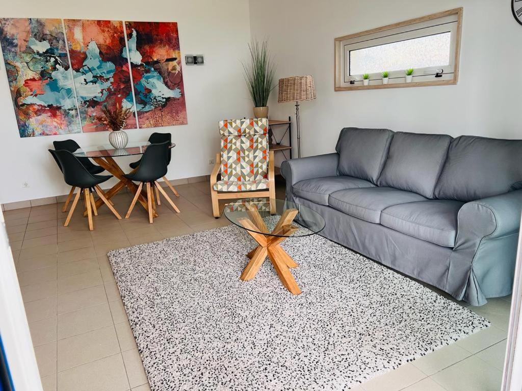 Angies Marina Apartment, Includes 2 Free Passes For The Marina Pool Lagos Extérieur photo