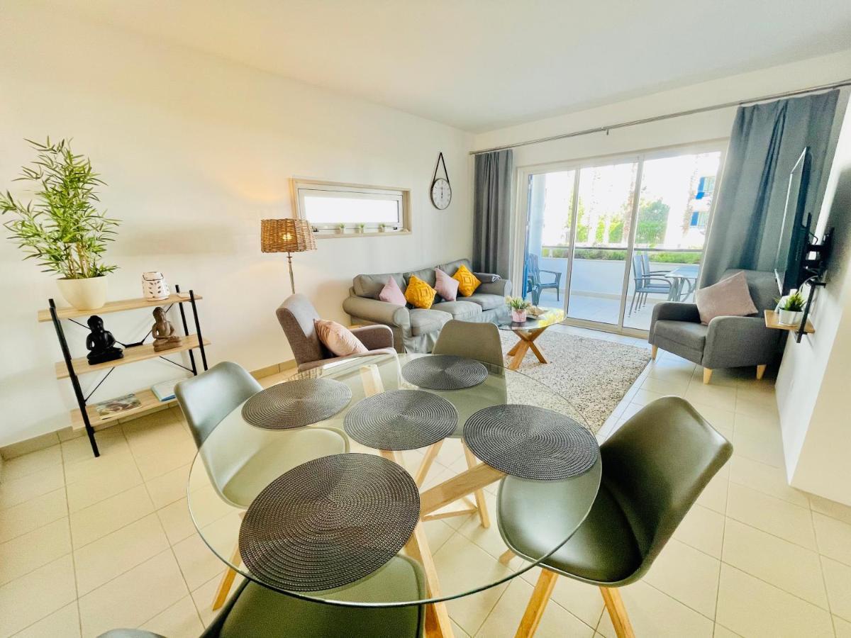 Angies Marina Apartment, Includes 2 Free Passes For The Marina Pool Lagos Extérieur photo